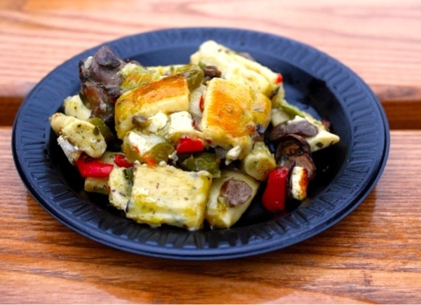 Coconut Tres Leches Cake // Epcot Flower & Garden Festival Coconut Tres Leches Cake // Epcot Flower & Garden Festival