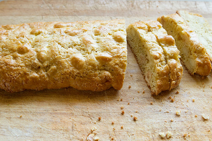 Tozzetti (Umbrian Almond & Hazelnut Biscotti)