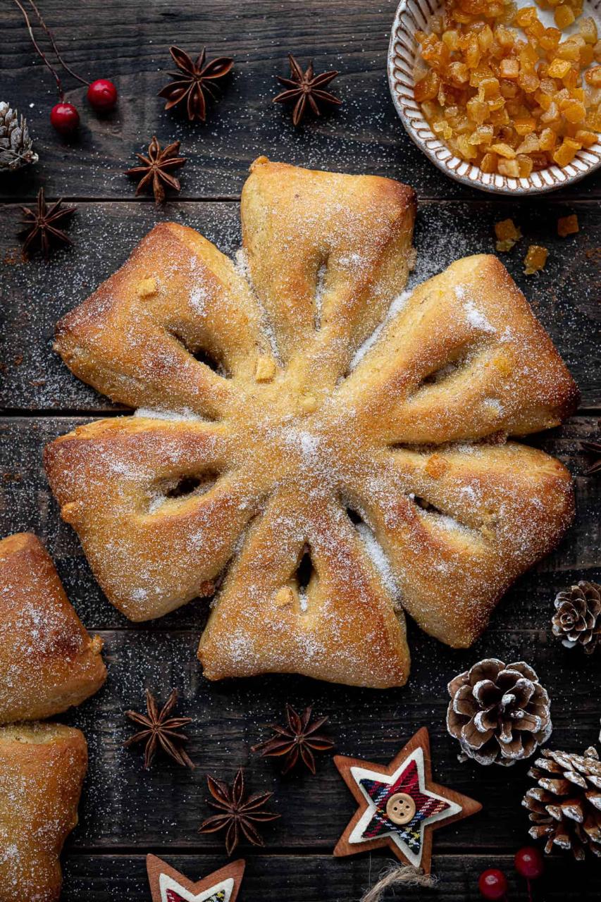 Orange & Anise Snowflake Bread (Vegan Gibassier)